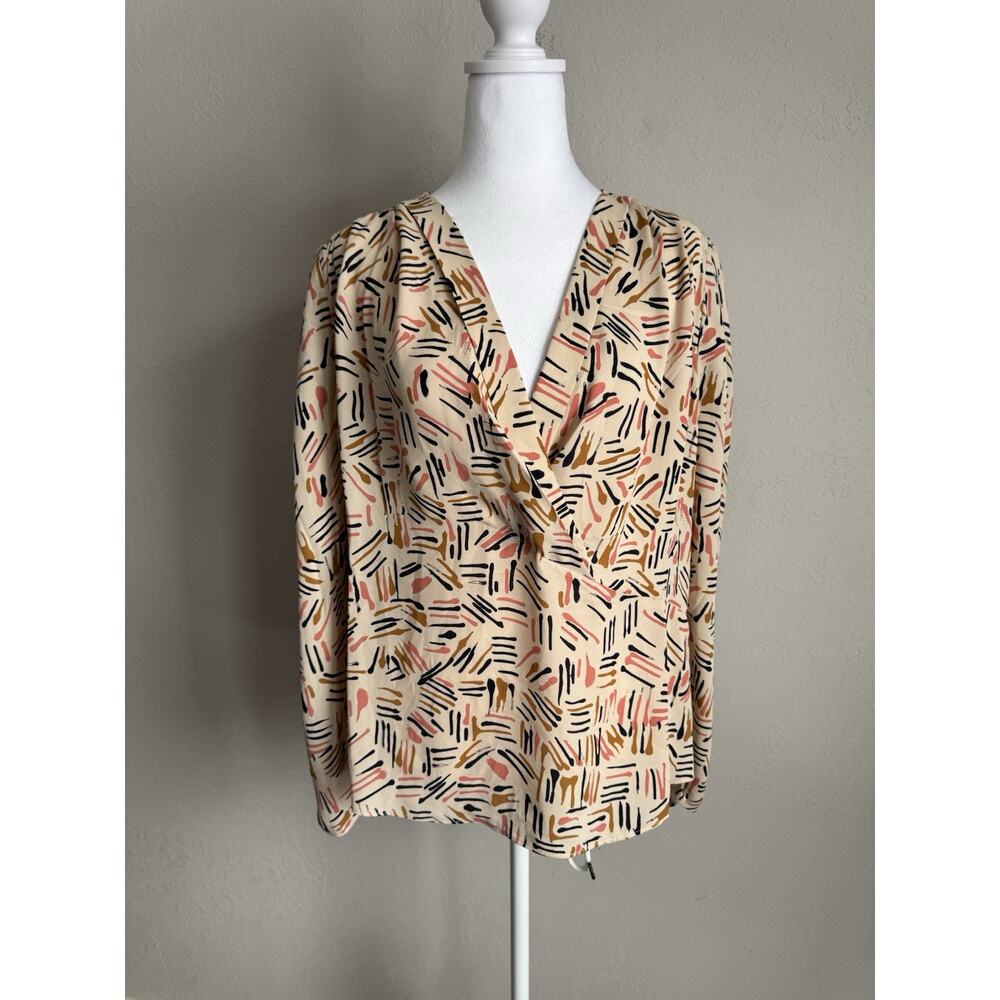 Cabi Beige Multi Abstract Line Print Sheer Long Sleeve V-Neck Blouse Womens M
